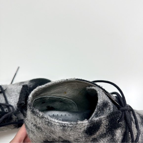 Dansko Lucille Wool Lace Up Chukka Ankle Boots in Grey and Black - Picture 9 of 10